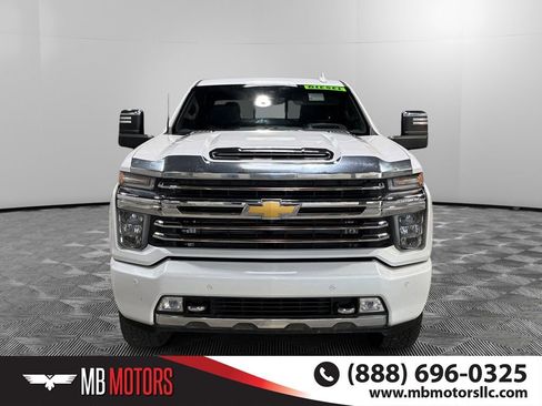 Used 2023 Chevrolet Silverado 2500 High Country w/ Z71 Off-Road Package AWD/4WD image 9