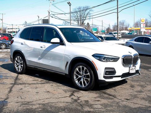 Used 2023 BMW X5 xDrive40i w/ Premium Package AWD/4WD image 56
