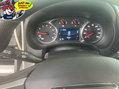 Used 2023 GMC Terrain SLE w/ Driver Convenience Package AWD/4WD image 9