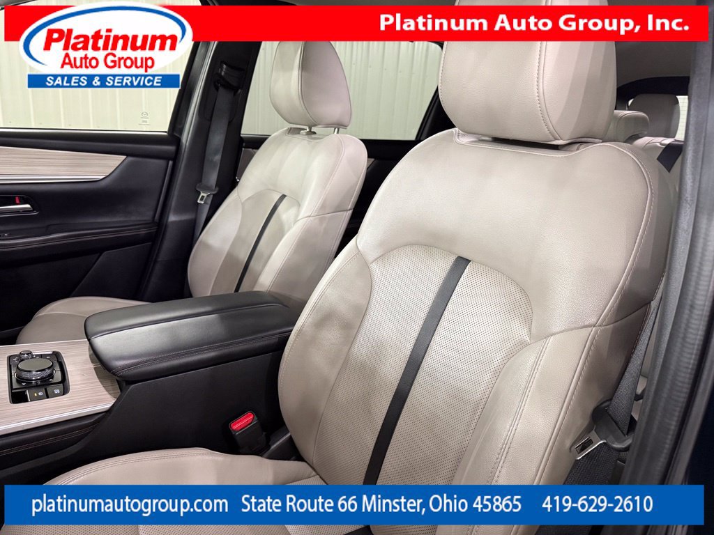 Used 2024 MAZDA CX-90 3.3 Turbo w/ Preferred Package AWD/4WD image 11