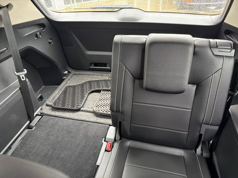 Used 2021 Volkswagen Atlas SE w/ Panoramic Sunroof Package AWD/4WD image 19