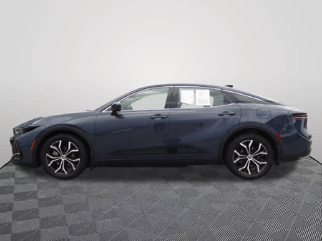 Certified 2026 Toyota Crown AWD/4WD image 2