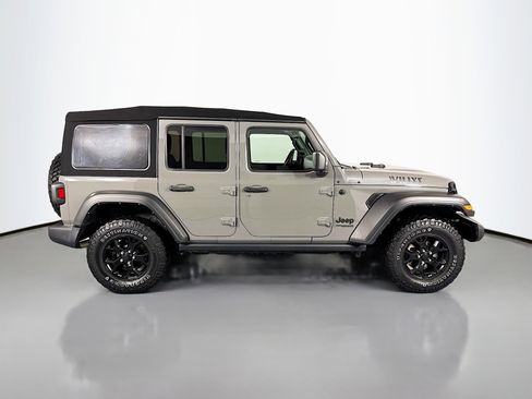 Used 2022 Jeep Wrangler Unlimited Sport image 4