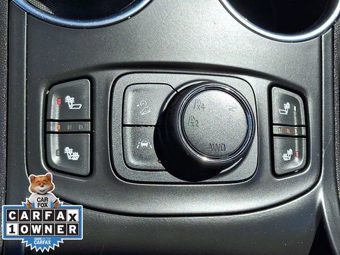 Used 2024 GMC Terrain SLT AWD/4WD image 24