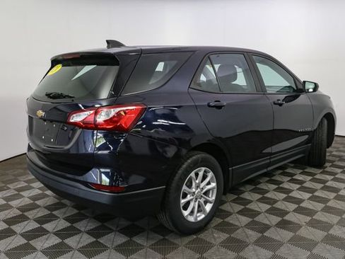 Used 2020 Chevrolet Equinox LS FWD image 11