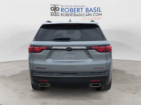 Used 2023 Chevrolet Traverse Premier w/ Redline Edition image 4