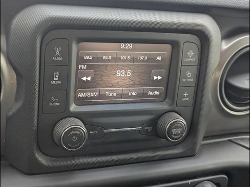 Used 2020 Jeep Wrangler Unlimited Sport S AWD/4WD image 14