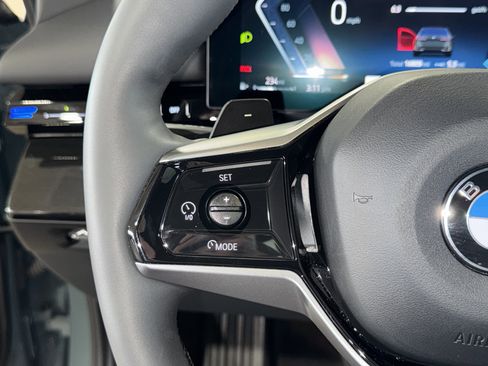 Certified 2025 BMW 530i 530i image 22