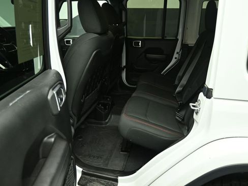 Used 2020 Jeep Wrangler Unlimited Rubicon AWD/4WD image 21