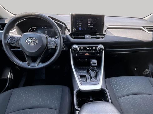 Used 2024 Toyota RAV4 XLE w/ Convenience Package FWD image 16