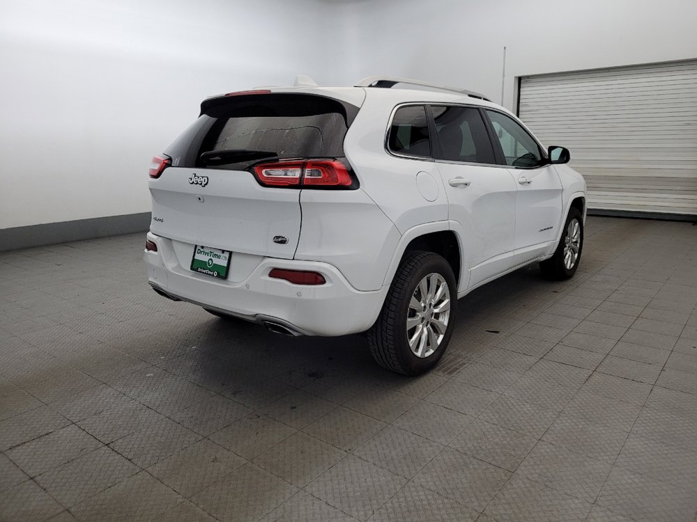 Used 2017 Jeep Cherokee Overland AWD/4WD image 9