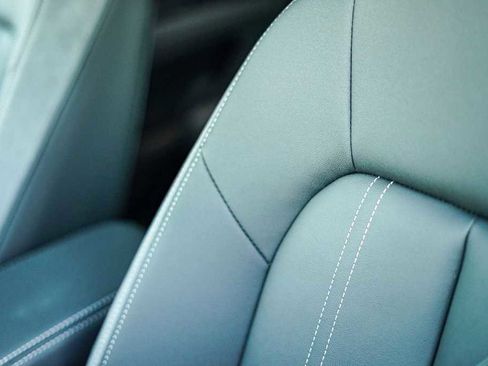 New 2026 Audi Q4 e-tron Premium image 25