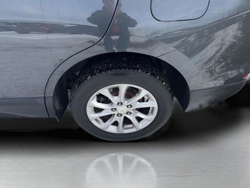 Used 2021 Chevrolet Equinox LS image 23