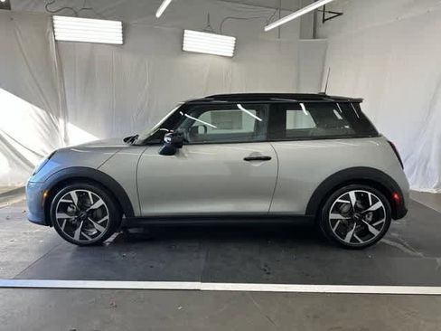 Certified 2025 MINI Cooper S image 2
