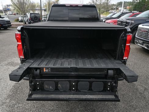Used 2024 Chevrolet Silverado 2500 ZR2 w/ ZR2 Bison Edition AWD/4WD image 35