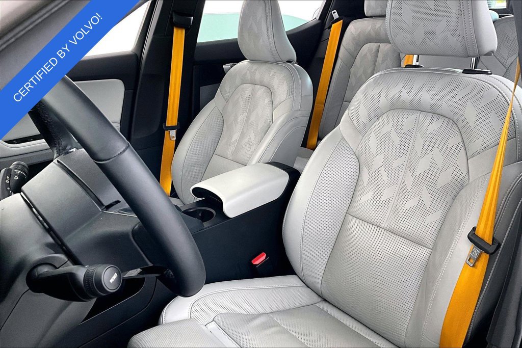 Used 2023 Polestar Polestar 2 w/ Pilot Pack AWD/4WD image 32