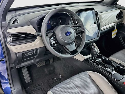 Certified 2026 Subaru Forester Premium w/ Base/Premium Package AWD/4WD image 9