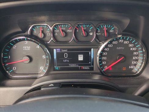 Used 2017 GMC Sierra 1500 SLE w/ SLE Value Package image 4