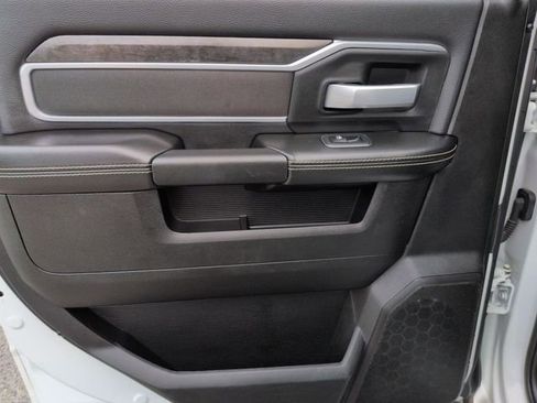 Used 2024 RAM 2500 Big Horn image 26