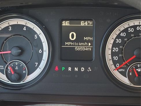 Used 2022 RAM 1500 Classic SLT image 30