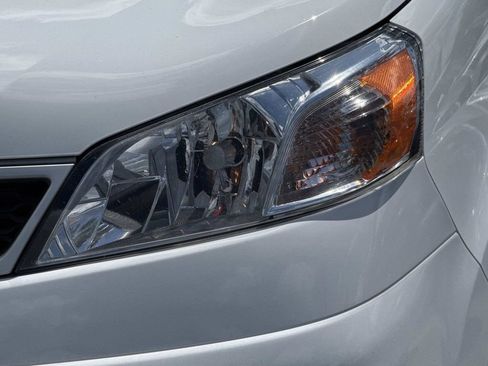 Used 2020 Nissan NV200 S FWD image 10