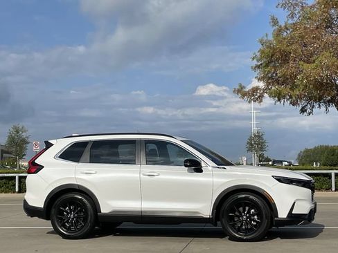 Used 2025 Honda CR-V Sport-L image 3