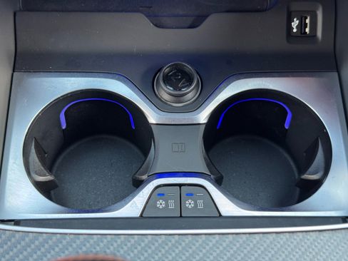 Used 2023 BMW XM AWD/4WD image 38