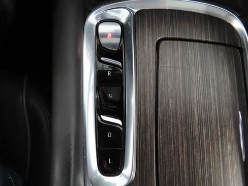 Used 2022 Buick Enclave Avenir w/ Trailering Package, 5000 lbs. AWD/4WD image 32