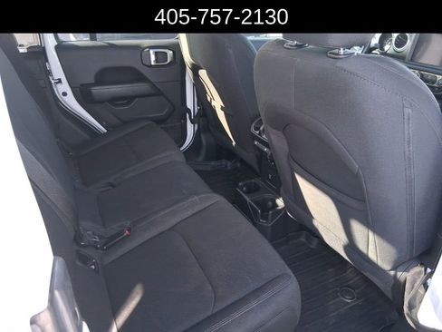 Used 2020 Jeep Gladiator Overland image 8