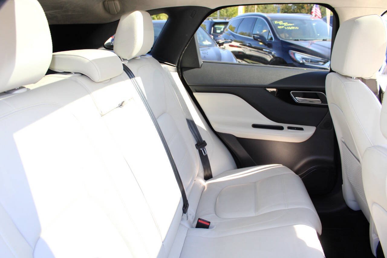 Used 2020 Jaguar F-PACE Prestige AWD/4WD image 19