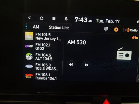 Used 2023 Hyundai Elantra SEL w/ Convenience Package image 25