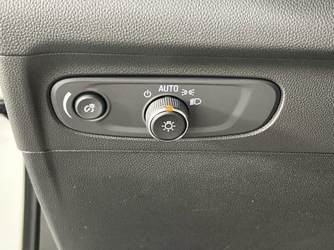 Certified 2023 Buick Envision Preferred AWD/4WD image 18
