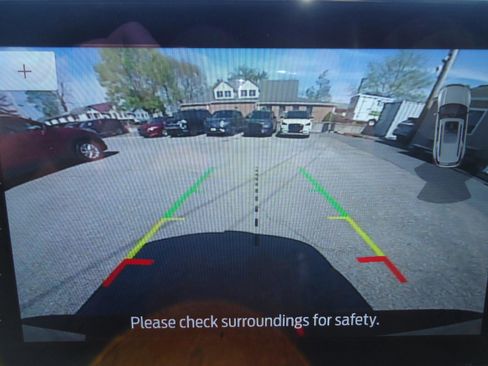 Used 2022 Ford Escape SEL image 18