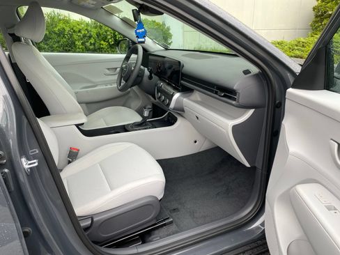 Used 2026 Hyundai Kona SE AWD/4WD image 13
