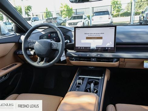 New 2026 Lexus ES 350e FWD image 14