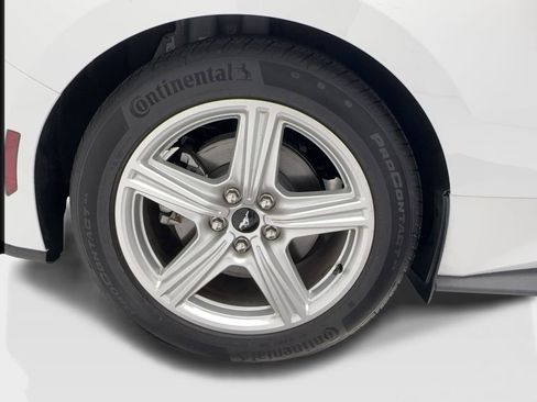 Used 2026 Ford Mustang Premium RWD image 16