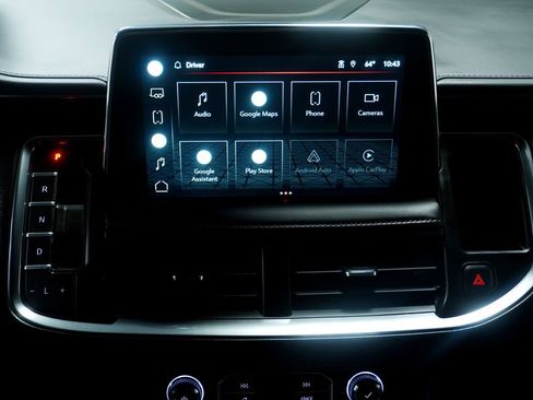 Used 2022 GMC Yukon XL SLE w/ Gmc Pro Safety Plus Package image 17