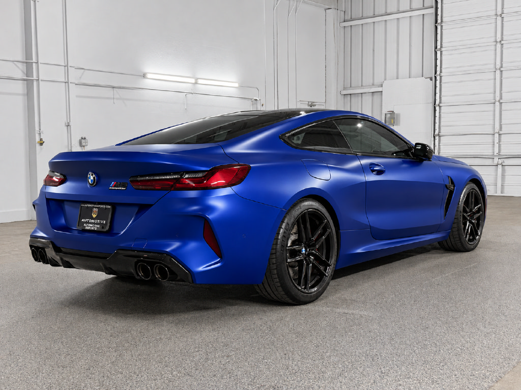 Used 2022 BMW M8 Competition AWD/4WD image 4