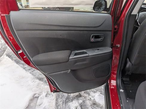 New 2026 Mitsubishi Outlander Sport LE image 23