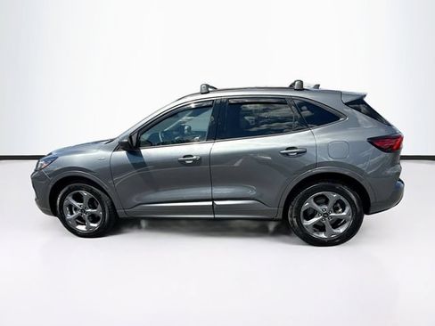 Certified 2023 Ford Escape ST-Line w/ Tech Pack #1 AWD/4WD image 4