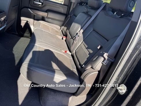 Used 2022 GMC Sierra 2500 Denali w/ Denali Ultimate Package AWD/4WD image 12