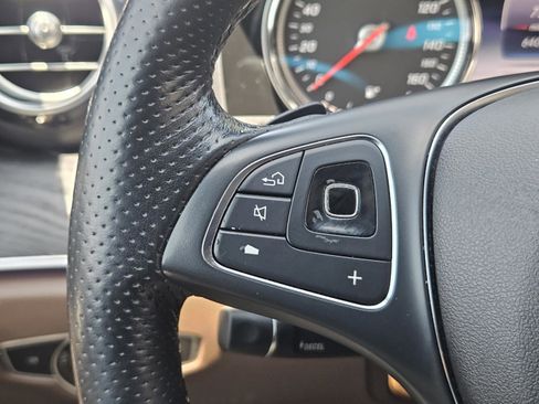 Used 2018 Mercedes-Benz E 300 image 27