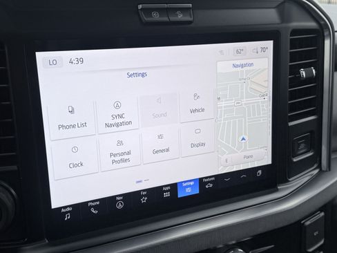 Used 2025 Ford F450 Platinum w/ FX4 Off-Road Package image 88