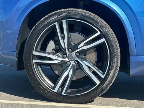 Used 2019 Volvo XC90 T8 R-Design w/ Advanced Package image 27