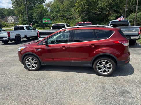 Used 2016 Ford Escape Titanium FWD image 3
