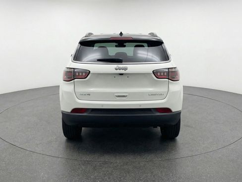 Used 2025 Jeep Compass Limited AWD/4WD image 7