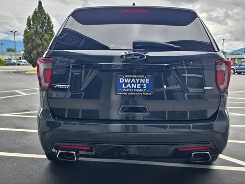 Used 2017 Ford Explorer Sport AWD/4WD image 4