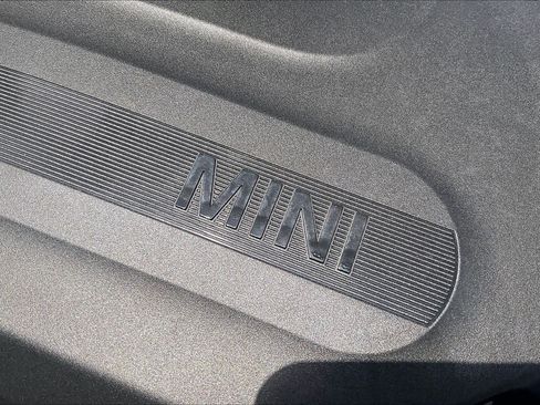 Used 2025 MINI Cooper S FWD image 31