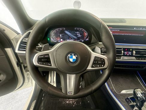 Used 2021 BMW X5 sDrive40i w/ M Sport Package RWD image 11