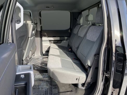 New 2026 Ford F250 XLT w/ XLT Premium Package image 23